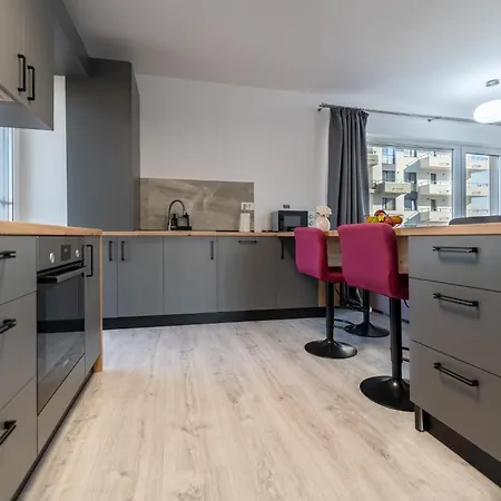 Mohost Pink - Luxurious Mountain View Retreat *