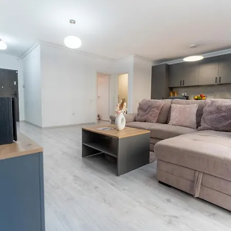 Mohost Pink - Stylish Mountain-view Getaway *